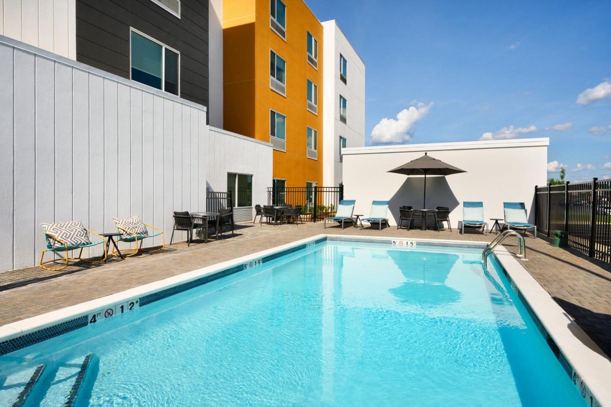 Towneplace Suites By Marriott Oxford Al Bagian luar foto