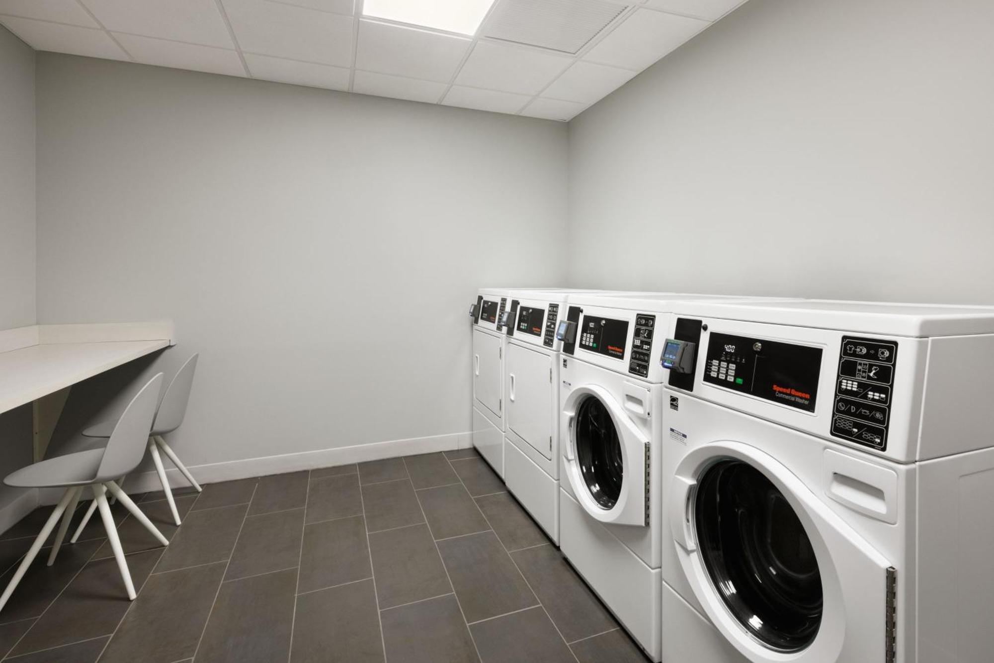Towneplace Suites By Marriott Oxford Al Bagian luar foto